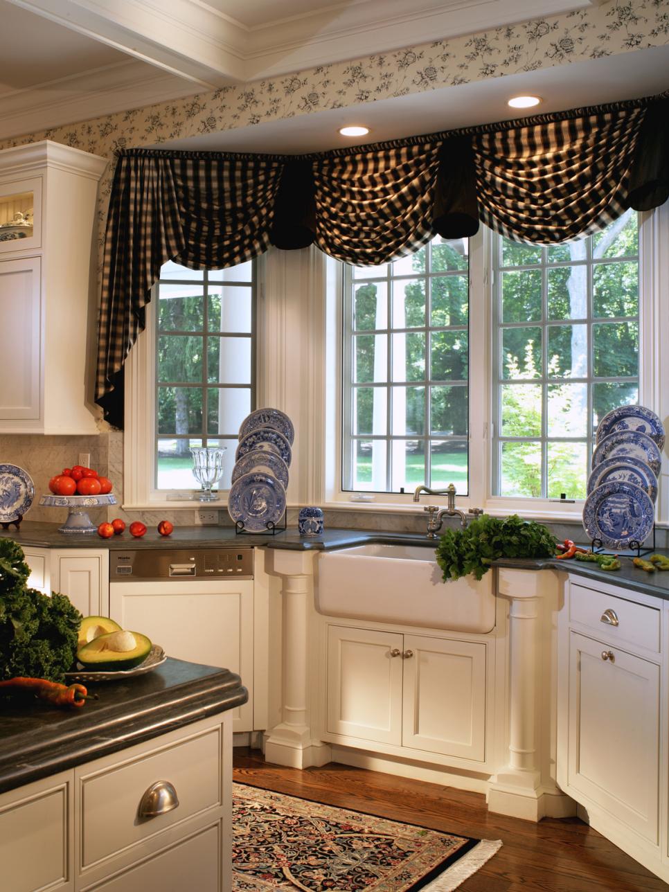 Black and White Kitchen With Valance, Apron Sink, Plate Display