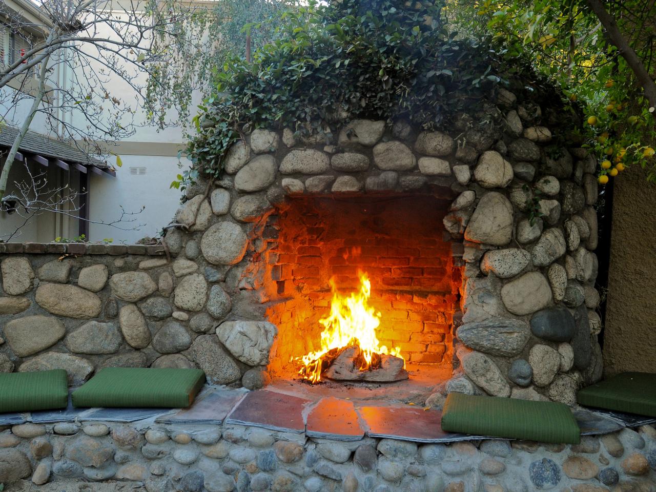 Rustic Outdoor Stone Fireplace | Photos | DIY