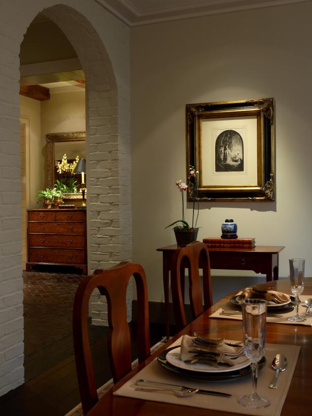 Artwork Showcased in Traditional Dining Space Artwork Showcased in Traditional Dining Space