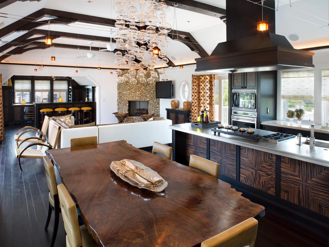 Cape Cod Kitchen Design: Pictures, Ideas & Tips From HGTV | HGTV