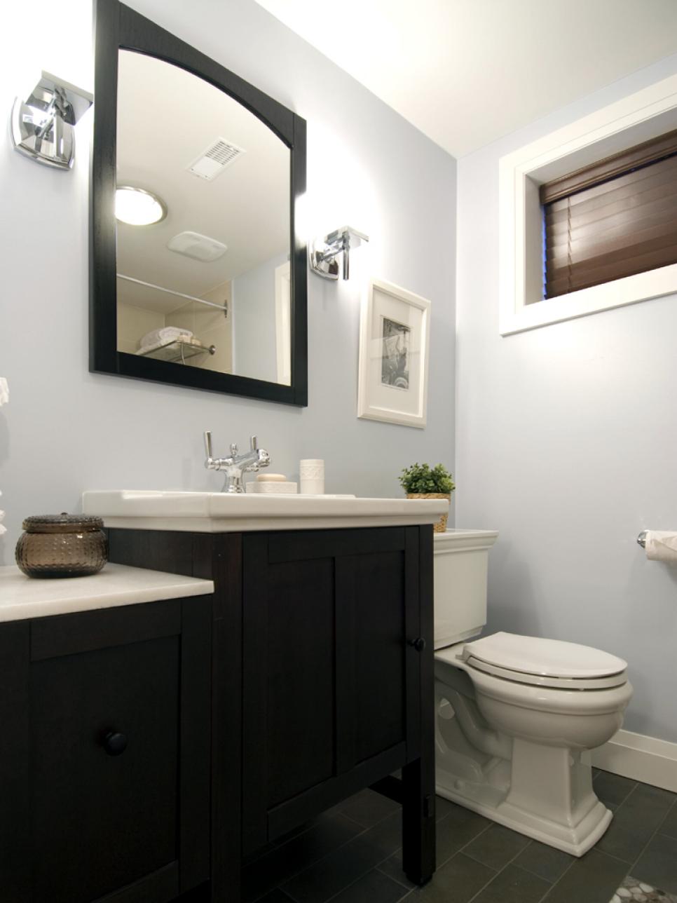 20 Small Bathroom Before and Afters | HGTV