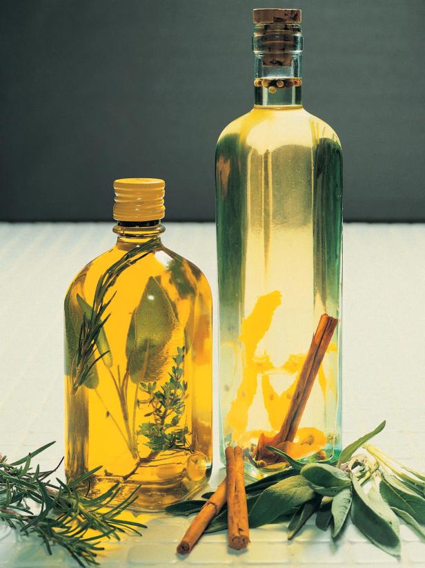 TS-dv0301008_infused-olive-oil_s3x4 TS-dv0301008_infused-olive-oil_s3x4