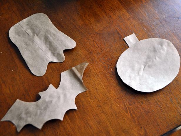 Halloween Treat Pouches Step 1 Halloween Treat Pouches Step 1