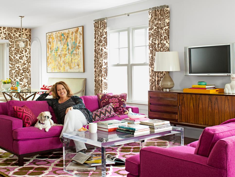 fuchsia and grey living room