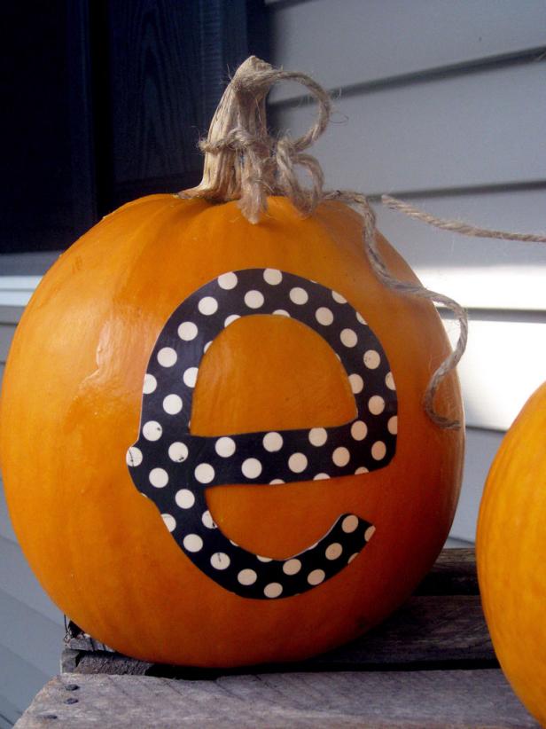 How To Prepare Monogrammed Pumpkin Letters How To Prepare Monogrammed Pumpkin Letters