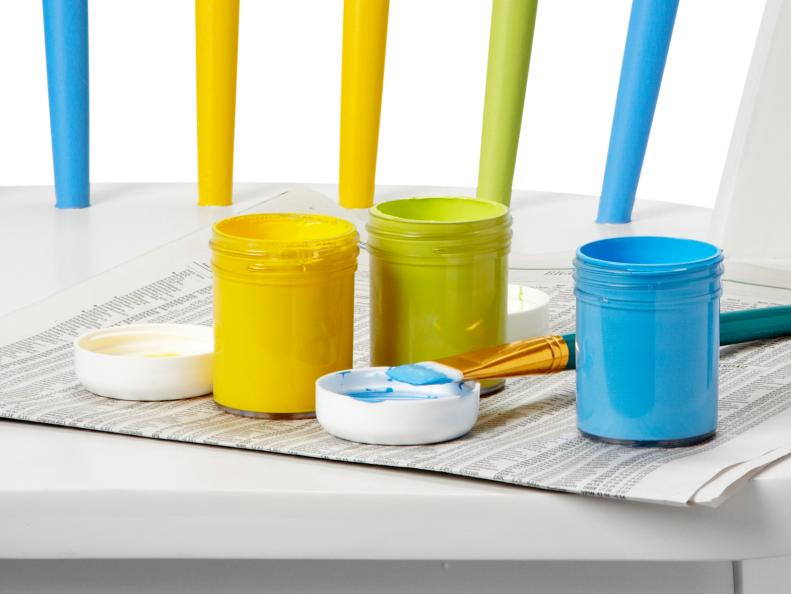 Containers of sample paint