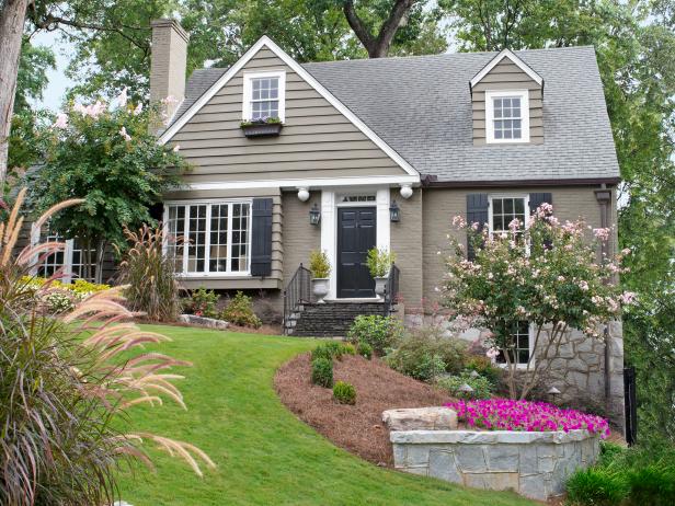Curb Appeal Style Worth Stealing  Photos