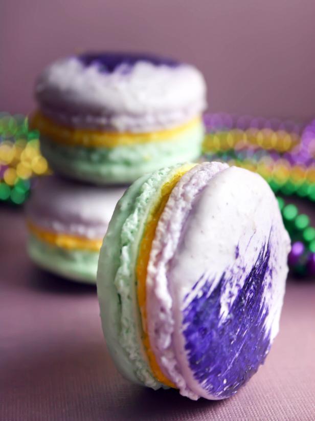 Colorful Mardi Gras Macarons Colorful Mardi Gras Macarons