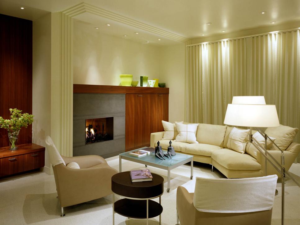 Modern Cream Living Room and Leather Sofa