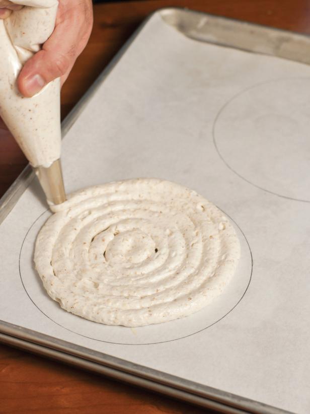 Piping Meringue Disk for Holiday Dessert