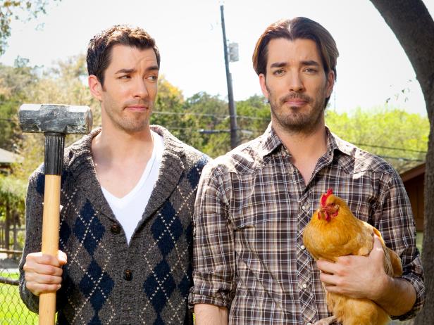 HPBRS411H_Property-Brothers-American-Gothic-Revisited_62923_5011-crop_h HPBRS411H_Property-Brothers-American-Gothic-Revisited_62923_5011-crop_h