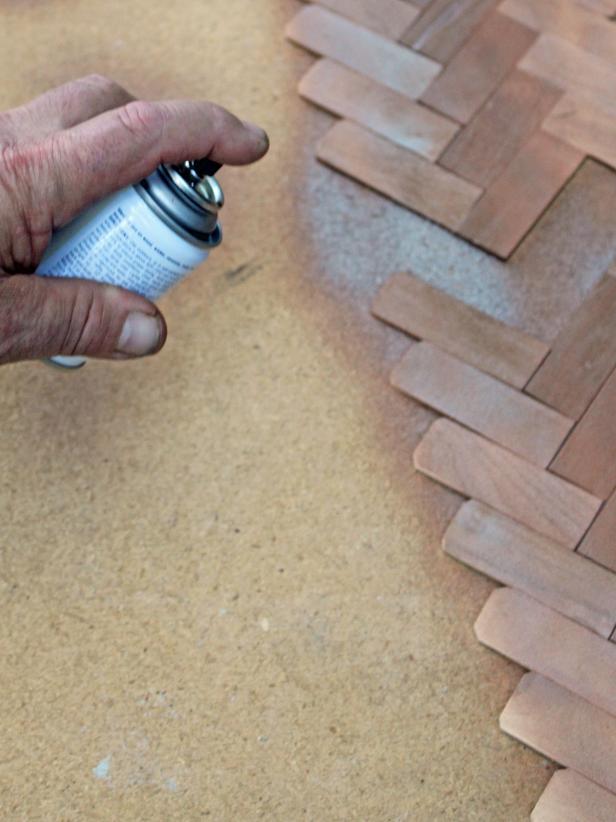 Apply Spray Paint to DIY Herringbone Table Runner Apply Spray Paint to DIY Herringbone Table Runner