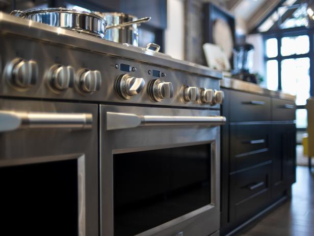 Stainless Steel Cooktop For the At-Home Chef Stainless Steel Cooktop For the At-Home Chef