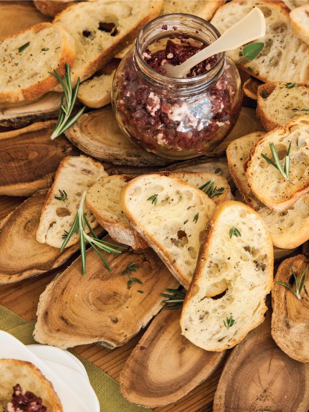 Olive Tapenade With Crostini Olive Tapenade With Crostini