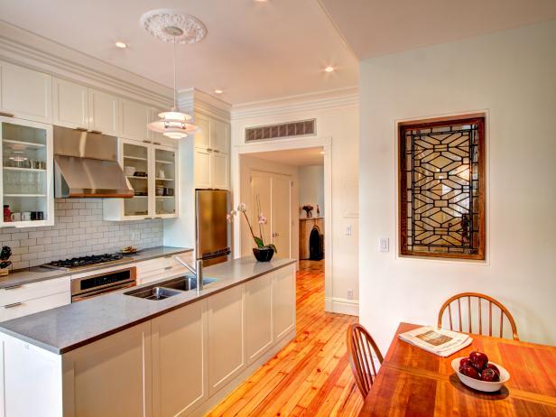 Pine Wood Floor Shines in White Shaker Kitchen Pine Wood Floor Shines in White Shaker Kitchen