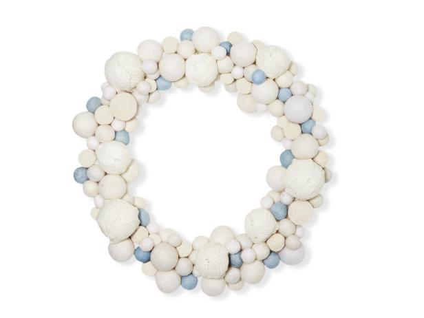 Wintry White Pom-Pom Wreath Wintry White Pom-Pom Wreath