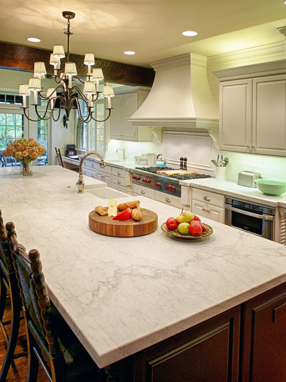 Kitchen Island With Marble Countertop