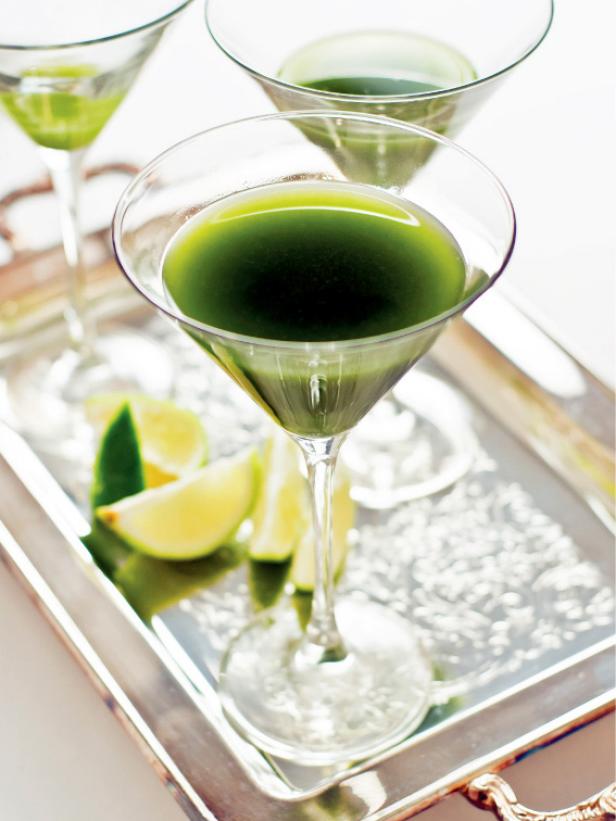 Matcha Green Tea Gimlet Wedding Cocktail Matcha Green Tea Gimlet Wedding Cocktail