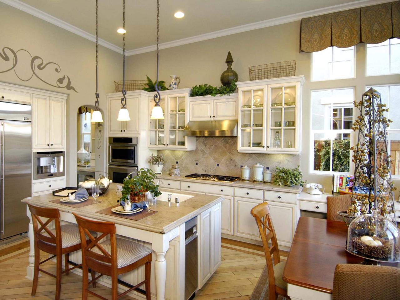 Neutral Traditional Kitchen With High Ceiling | HGTV