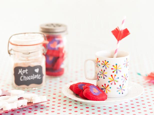 Original_Liz-Gray-Valentines-Day-Marshmallow-Hot-Chocolate-Front_s4x3 Original_Liz-Gray-Valentines-Day-Marshmallow-Hot-Chocolate-Front_s4x3