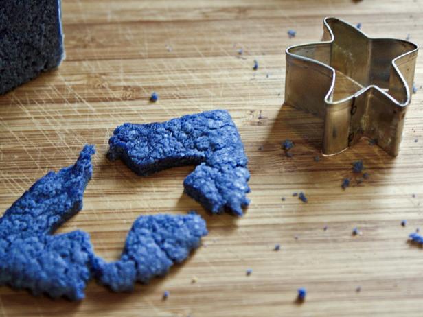 Original_Heather-Baird-SprinkleBakes-blue-velvet-cupcake-star-cutter_s4x3 Original_Heather-Baird-SprinkleBakes-blue-velvet-cupcake-star-cutter_s4x3