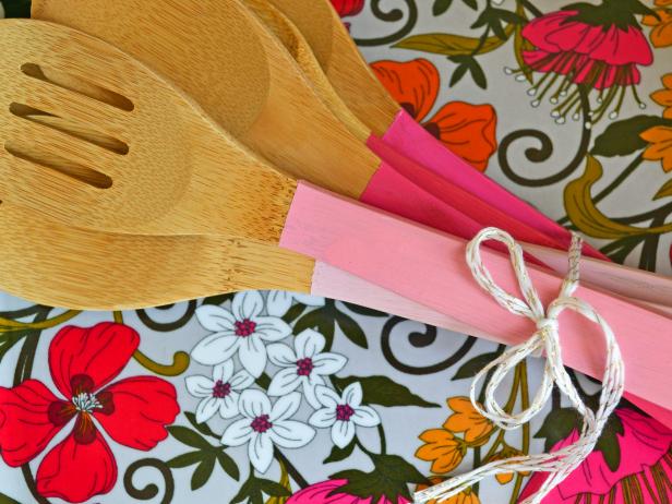 Original_Kayla-Kitts-Dipped-Utensils-Beauty1_h Original_Kayla-Kitts-Dipped-Utensils-Beauty1_h