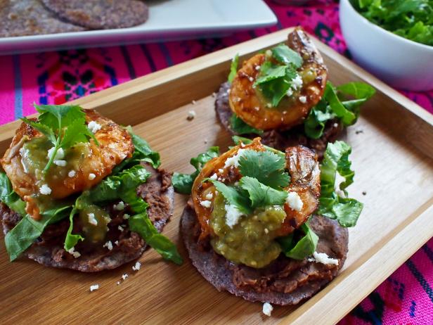 Mini Chipotle Shrimp Tostadas Mini Chipotle Shrimp Tostadas