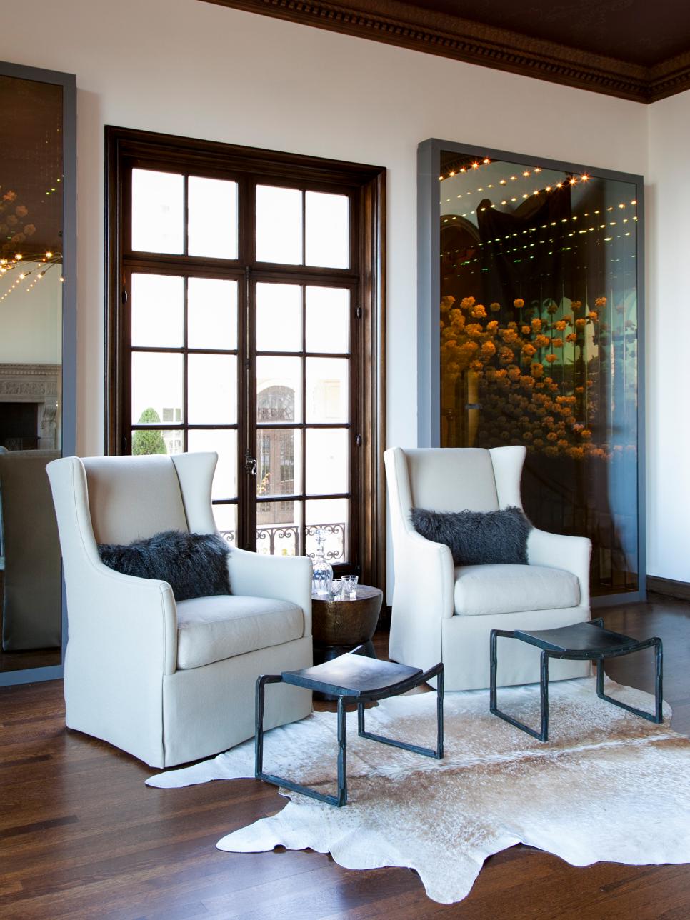 Elegant Contemporary Living Room with French Doors Elegant Contemporary Living Room with French Doors