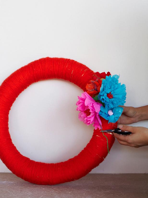 Original_Camille-Styles-Flower-Wreath-Step2_v Original_Camille-Styles-Flower-Wreath-Step2_v