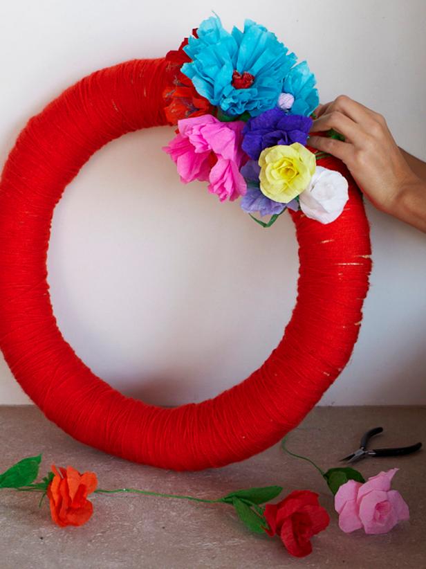Original_Camille-Styles-Flower-Wreath-Step3_v Original_Camille-Styles-Flower-Wreath-Step3_v