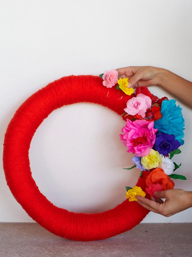 Original_Camille-Styles-Flower-Wreath-Step4_v Original_Camille-Styles-Flower-Wreath-Step4_v