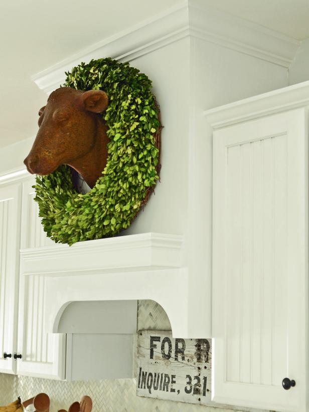 White Country Kitchen With Custom Range Hood White Country Kitchen With Custom Range Hood