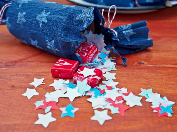 Flameless Party Cracker Treats Flameless Party Cracker Treats