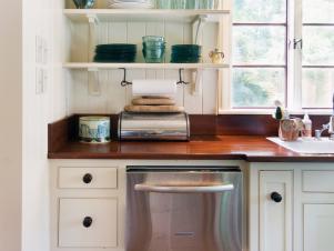 RS_Rodney-Tassistro-Cottage-Kitchen-Cabinetry_s3x4