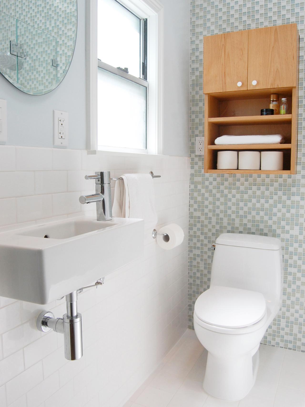 Small Bathroom Decorating Ideas | HGTV