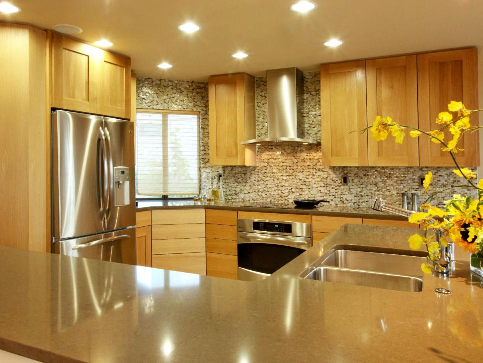 Traditional Kitchen With Wood Cabinets and Mosaic Tile Backsplash
