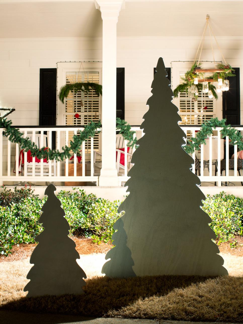 21 Unique Alternative Christmas Trees to Try | HGTV