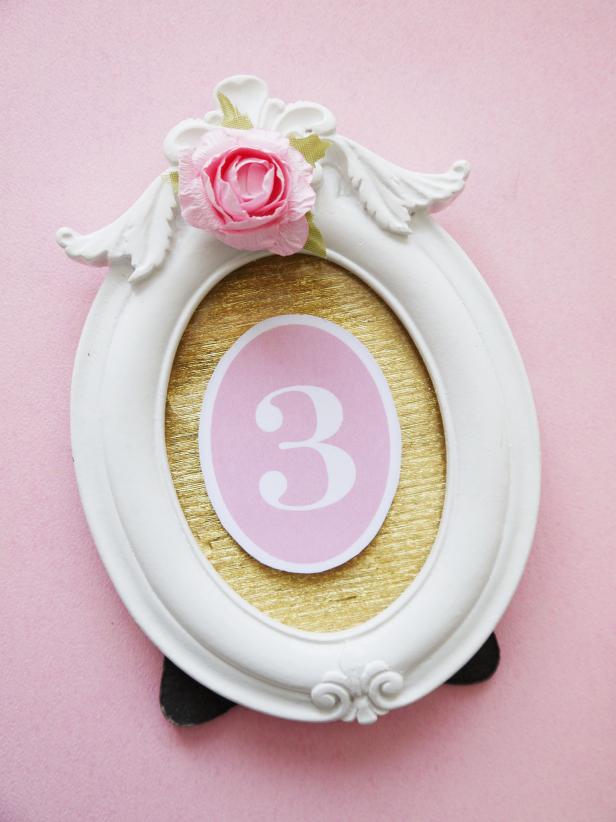 Rosebud Frame Centerpiece Rosebud Frame Centerpiece
