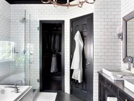 Black and White Master Bathroom Makeover
