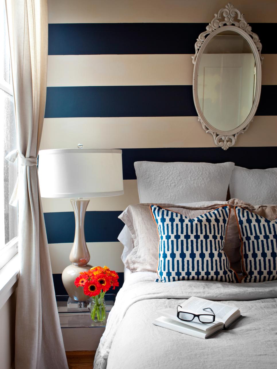 Navy Blue Color Palette - Navy Blue Color Schemes | HGTV