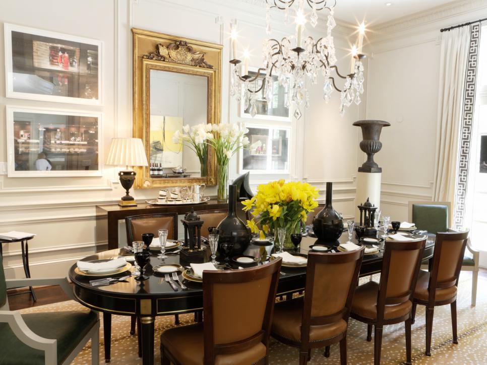 Neutral Dining Room With Elegant Chandelier