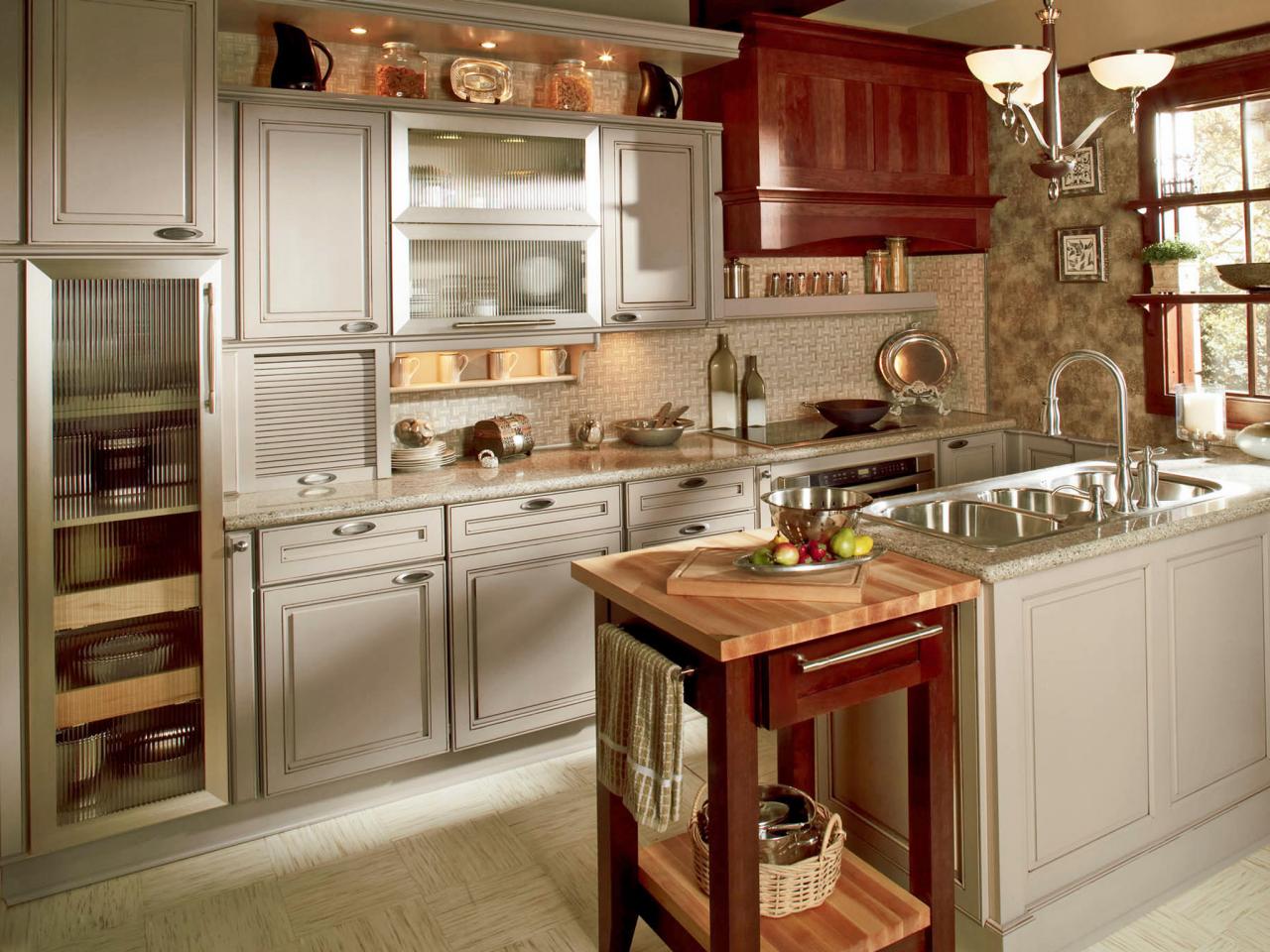  Trendy Kitchen Cabinet Colors with Simple Decor