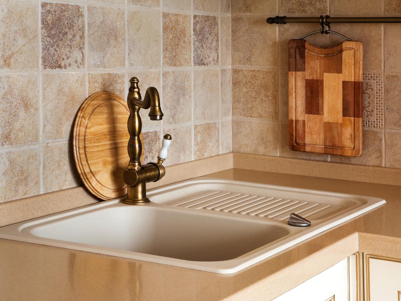 travertine kitchen backsplash design