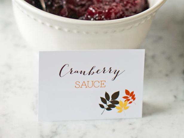 These preprinted labels feature brown, yellow and orange leaves that are perfect for labeling Thanksgiving foods.