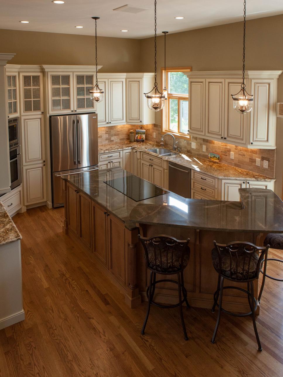 Ivory Kitchen with Maple Island