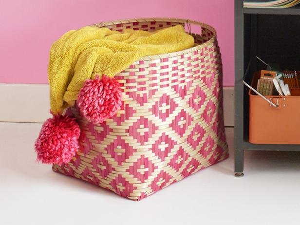 DIY Pom-Poms Add Pizzazz to Store-Bought Blanket DIY Pom-Poms Add Pizzazz to Store-Bought Blanket