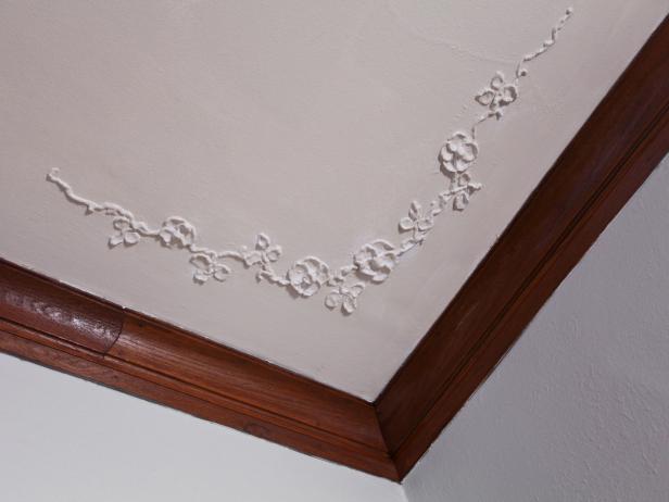 Detailed Ceiling Detailed Ceiling