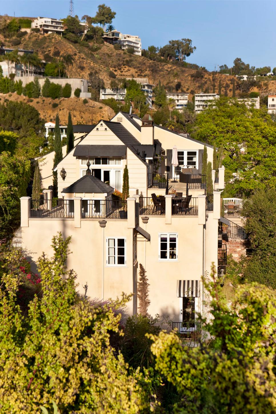 Transitional House Exterior With Black Roof in Hollywood Hills Exterior of Transitional Hillside House With Black Roof