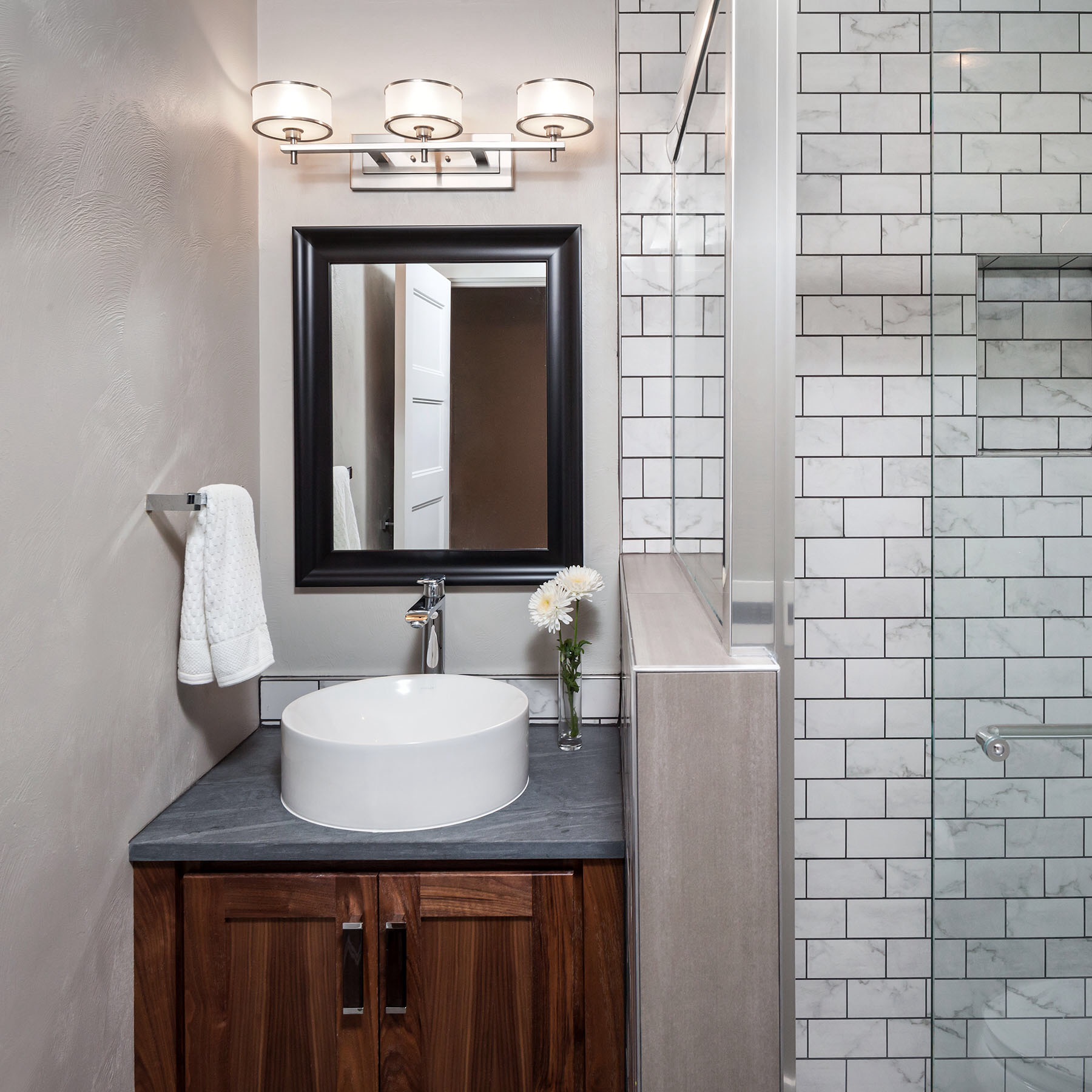 Half bath designs 2017 ( photo ) Half bath designs 2017 ( photo )