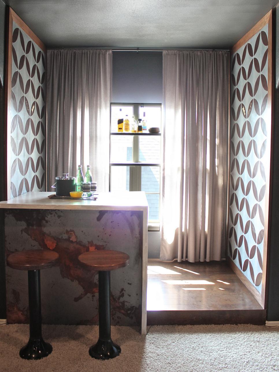 Small Bar Area in Midcentury-Modern Living Room Midcentury-Modern Living Room Small Bar Area With Geometric Wallpaper